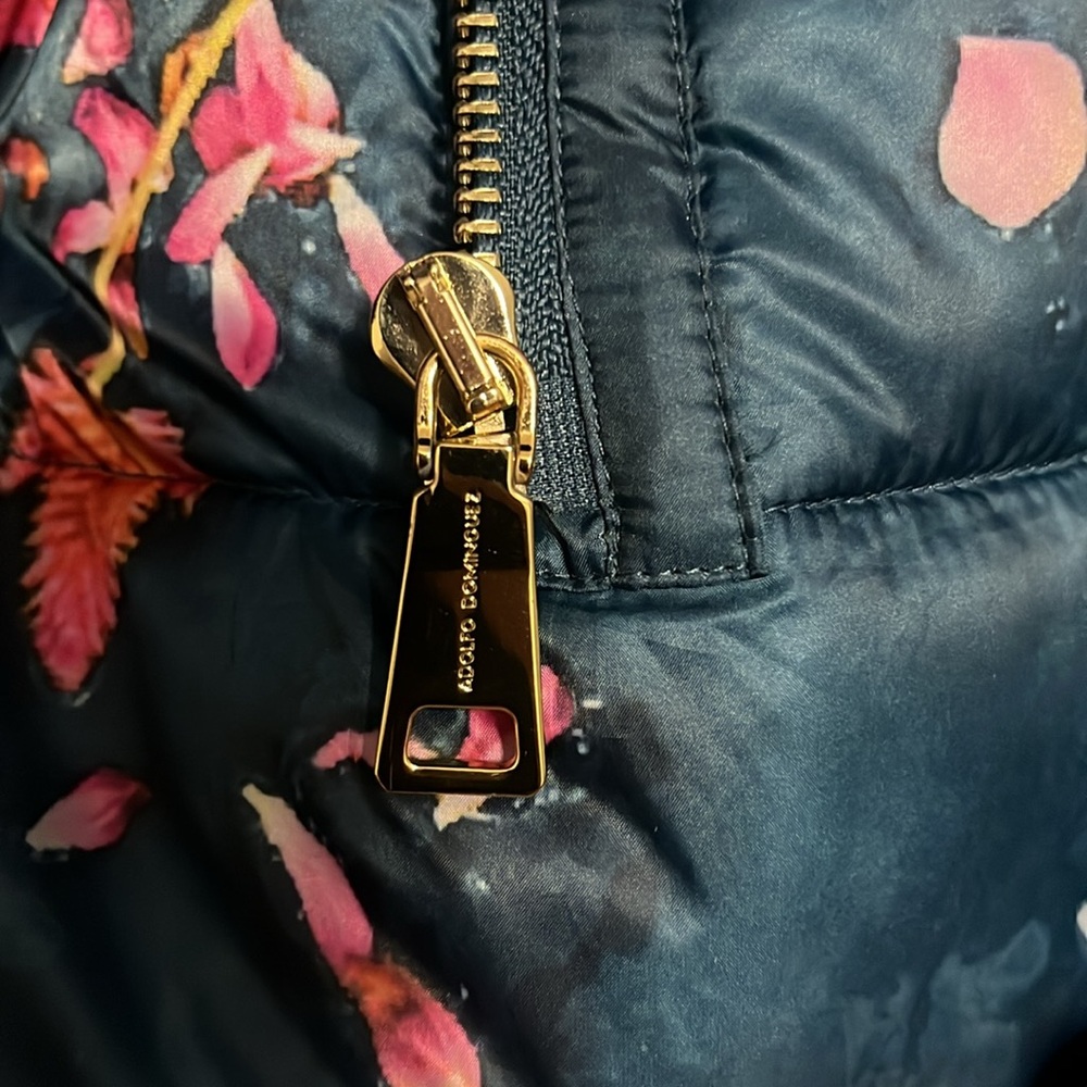 Adolfo Dominguez, floral puffer jacket with belt, - Picture 6 of 7
